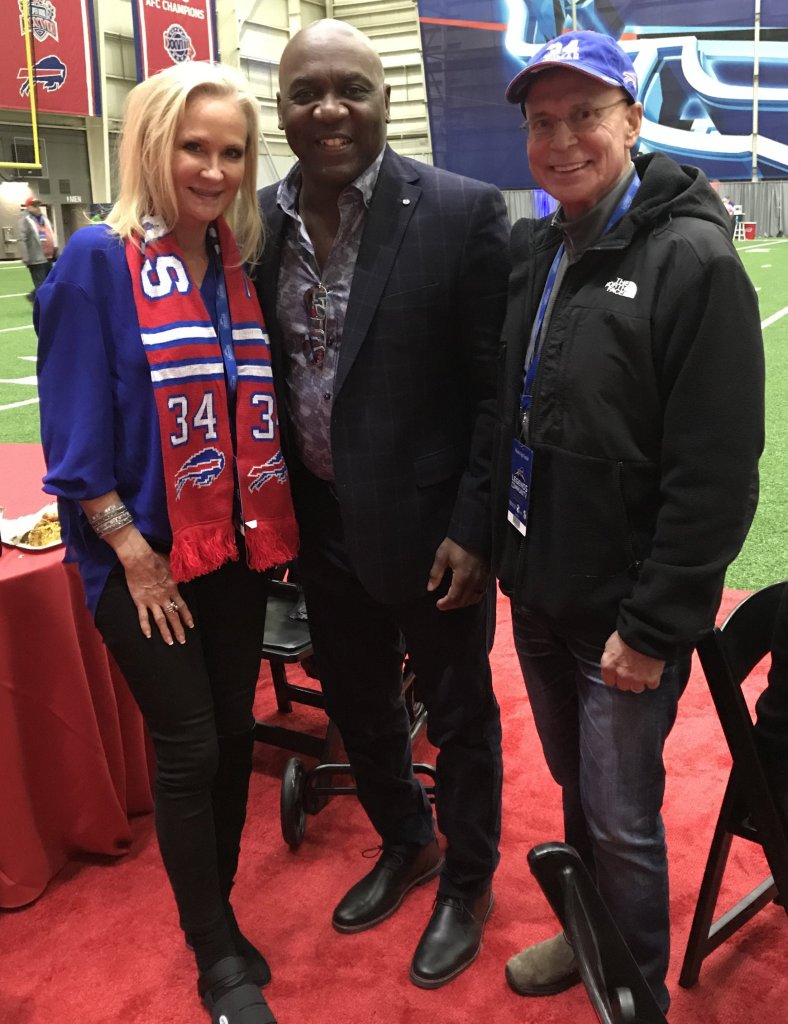 Thurman Thomas excited to see 34 retired